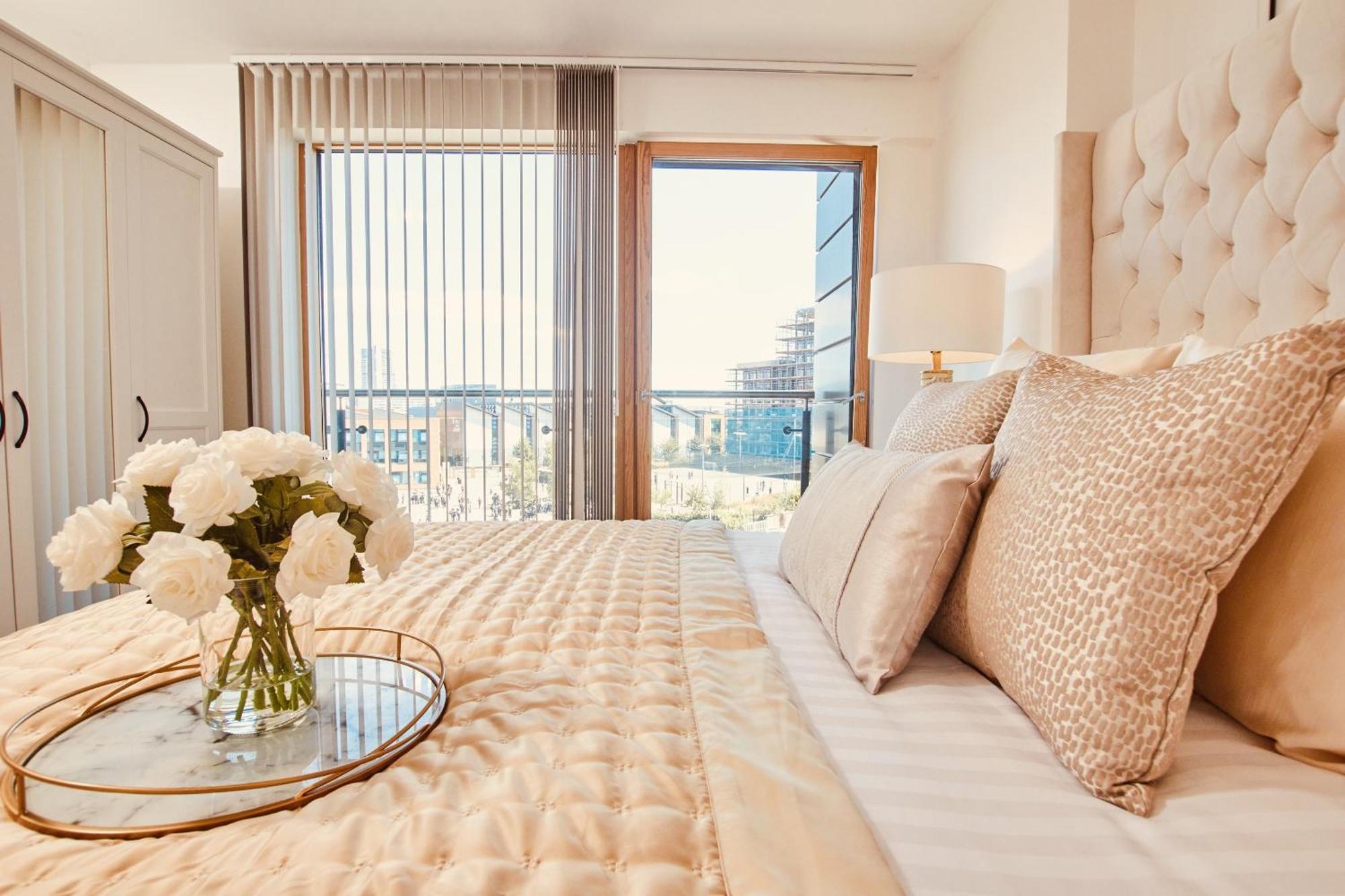 King Deluxe City Apt Large Space& Free Parking! No Balcony Leeds  Ngoại thất bức ảnh